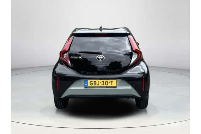 Toyota Aygo X (2024) thumbnail 4