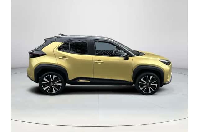 Toyota Yaris Cross (2022) thumbnail 5