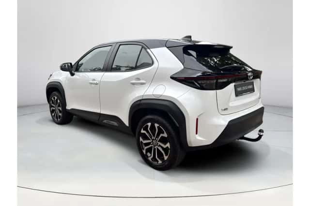 Toyota Yaris Cross (2022) thumbnail 3