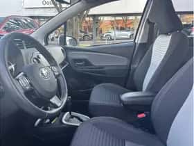 Toyota Yaris (2019) thumbnail 12