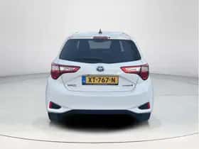 Toyota Yaris (2019) thumbnail 4