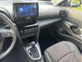 Toyota Yaris Cross (2024) thumbnail 17