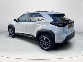 Toyota Yaris Cross (2024) thumbnail 3