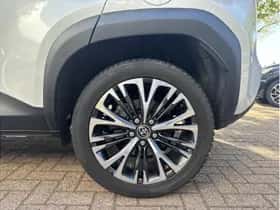 Toyota Yaris Cross (2024) thumbnail 35