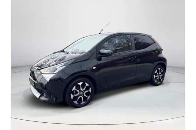 Toyota Aygo (2021) thumbnail 1
