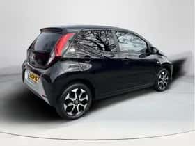 Toyota Aygo (2021) thumbnail 5