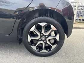 Toyota Aygo (2021) thumbnail 9