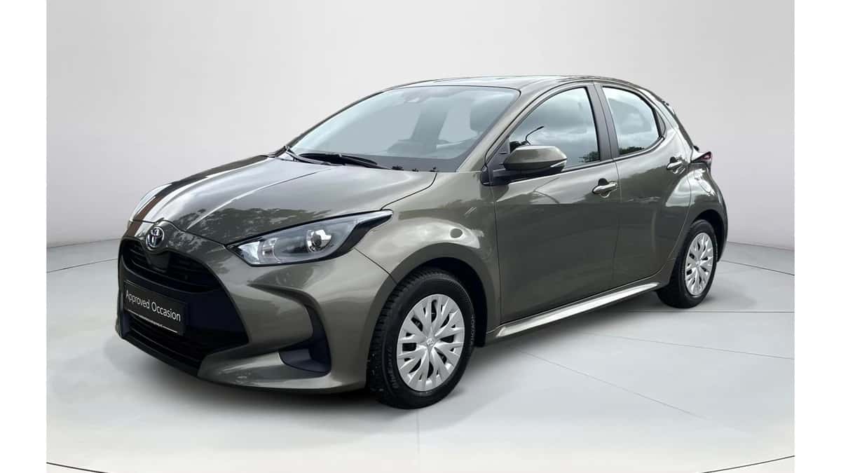 Toyota Yaris (2022) — foto 1