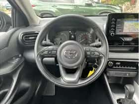 Toyota Yaris (2022) thumbnail 18