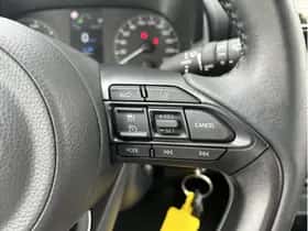 Toyota Yaris (2022) thumbnail 23