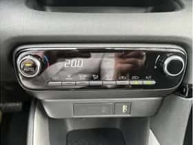 Toyota Yaris (2022) thumbnail 28