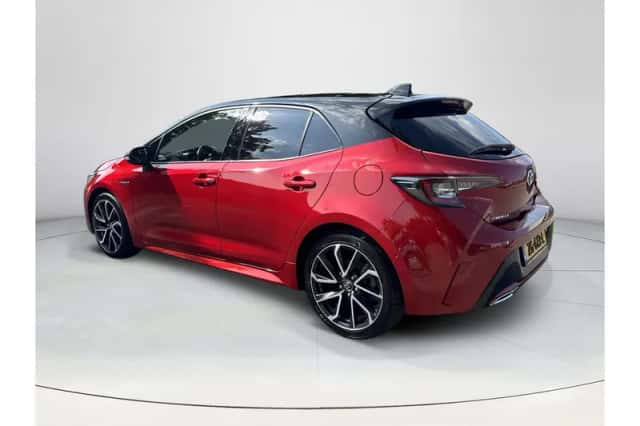 Toyota Corolla (2019) thumbnail 3