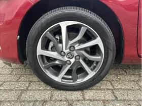 Toyota Yaris (2018) thumbnail 32