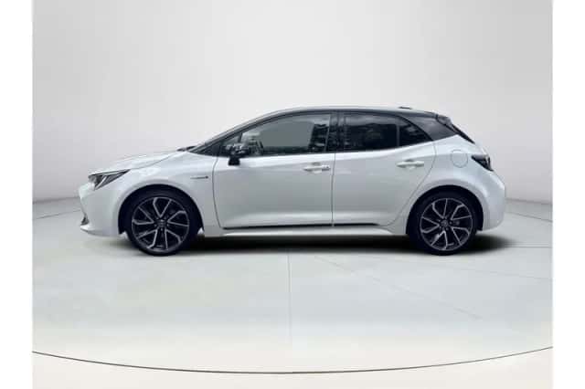 Toyota Corolla (2020) thumbnail 2