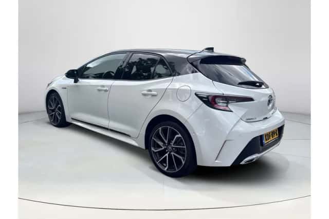 Toyota Corolla (2020) thumbnail 3