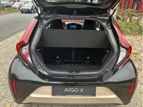 Toyota Aygo X (2024) thumbnail 11
