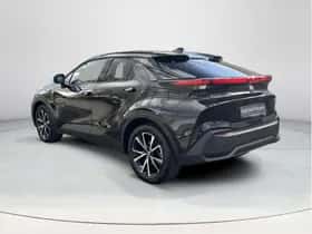 Toyota C-HR (2025) thumbnail 3