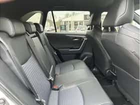 Toyota RAV4 (2025) thumbnail 16