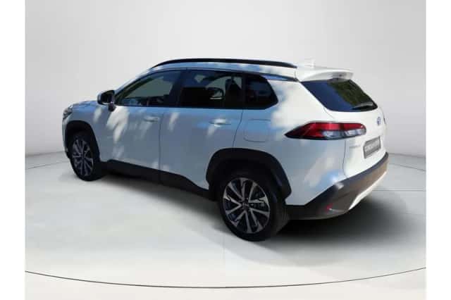 Toyota Corolla Cross (2023) thumbnail 3