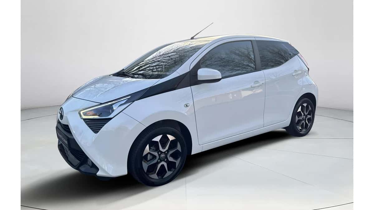 Toyota Aygo (2021) — foto 1