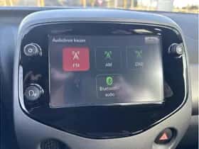 Toyota Aygo (2021) thumbnail 16