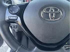 Toyota Aygo (2021) thumbnail 21