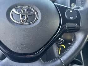 Toyota Aygo (2021) thumbnail 23