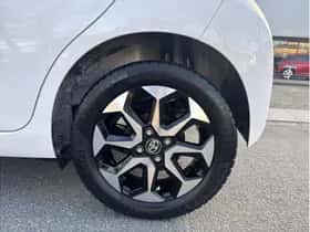 Toyota Aygo (2021) thumbnail 27