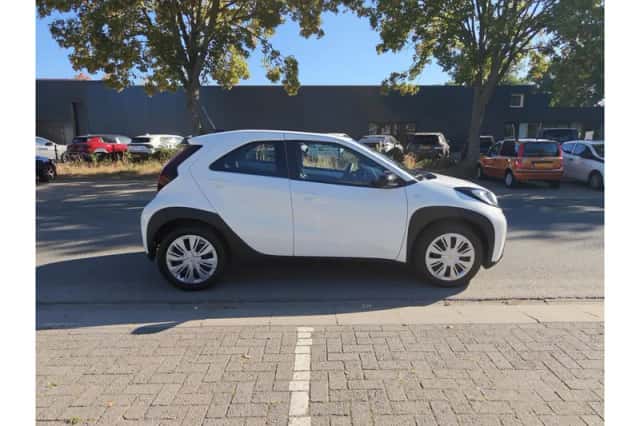 Toyota Aygo X (2025) thumbnail 6