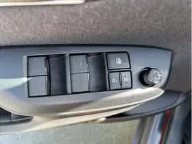 Toyota Yaris Cross (2025) thumbnail 19