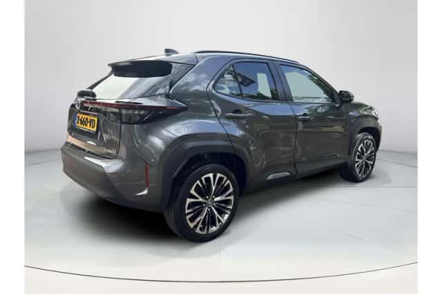 Toyota Yaris Cross (2024) thumbnail 5