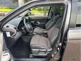 Toyota Yaris Cross (2024) thumbnail 9