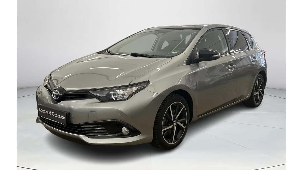 Toyota Auris (2018) — foto 1