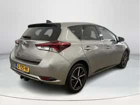 Toyota Auris (2018) thumbnail 5