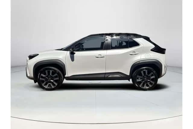 Toyota Yaris Cross (2025) thumbnail 2