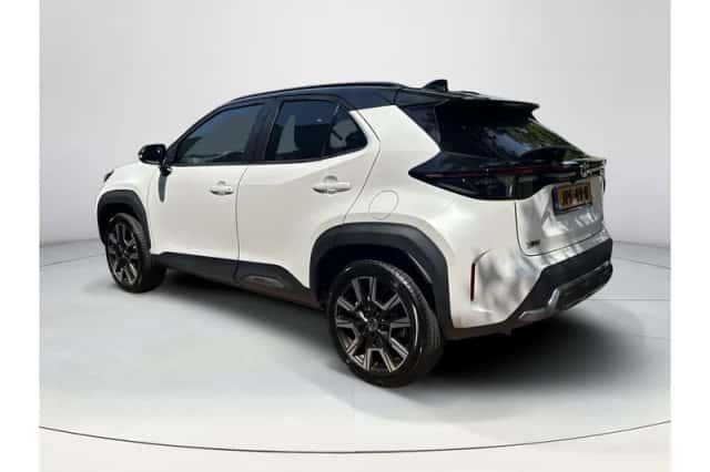 Toyota Yaris Cross (2025) thumbnail 3