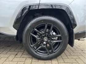 Toyota RAV4 (2024) thumbnail 36