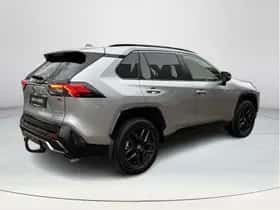Toyota RAV4 (2024) thumbnail 5