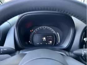 Toyota Aygo X (2025) thumbnail 23