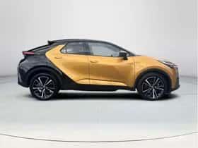 Toyota C-HR (2024) thumbnail 6