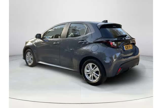Toyota Yaris (2026) thumbnail 3