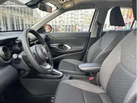 Toyota Yaris Cross (2023) thumbnail 12