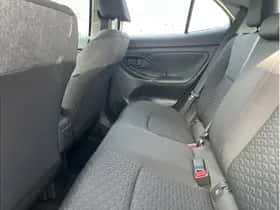 Toyota Yaris Cross (2023) thumbnail 13