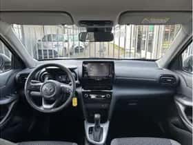 Toyota Yaris Cross (2023) thumbnail 17