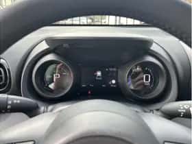 Toyota Yaris Cross (2023) thumbnail 23