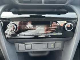 Toyota Yaris Cross (2023) thumbnail 28