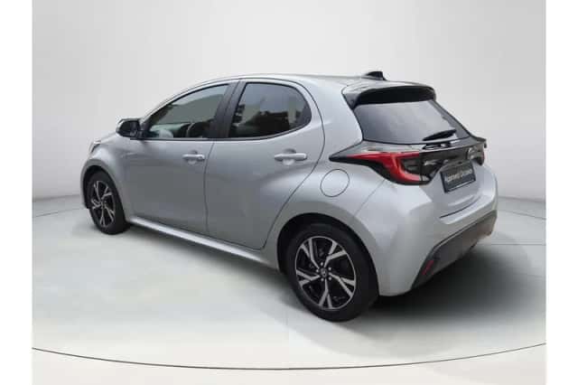 Toyota Yaris (2025) thumbnail 3