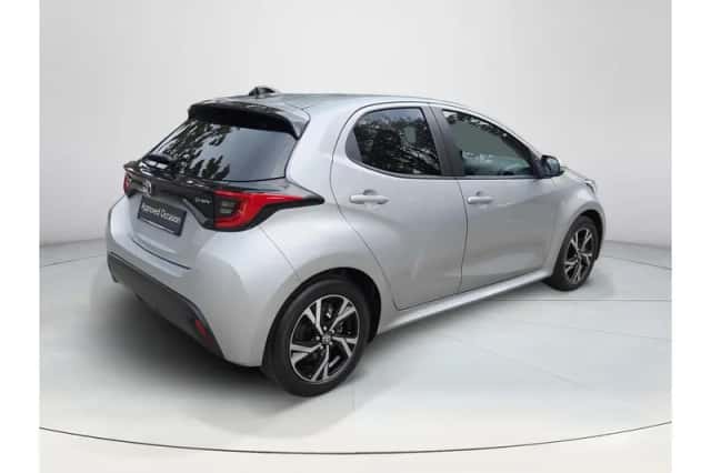Toyota Yaris (2025) thumbnail 5
