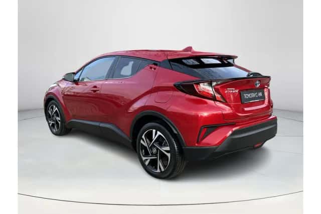 Toyota C-HR (2023) thumbnail 3