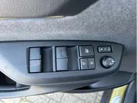 Toyota Yaris Cross (2022) thumbnail 20